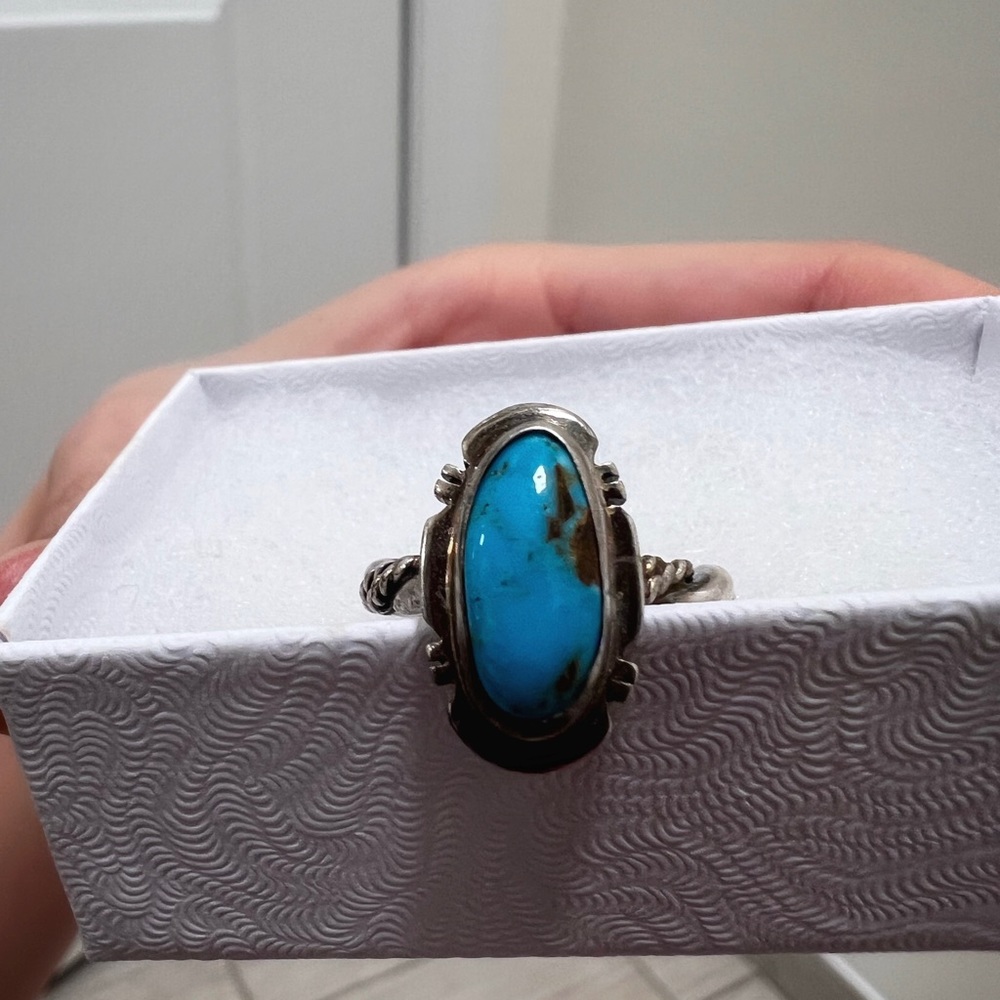 Turquoise gemstone ring - Picture 3 of 6